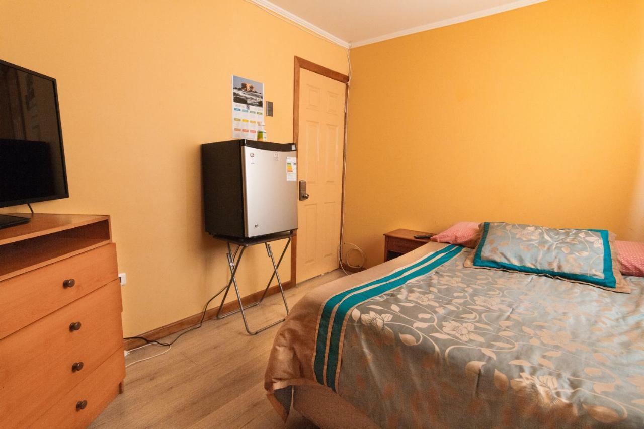 אנטופגסטה Hostal El Descanso מראה חיצוני תמונה