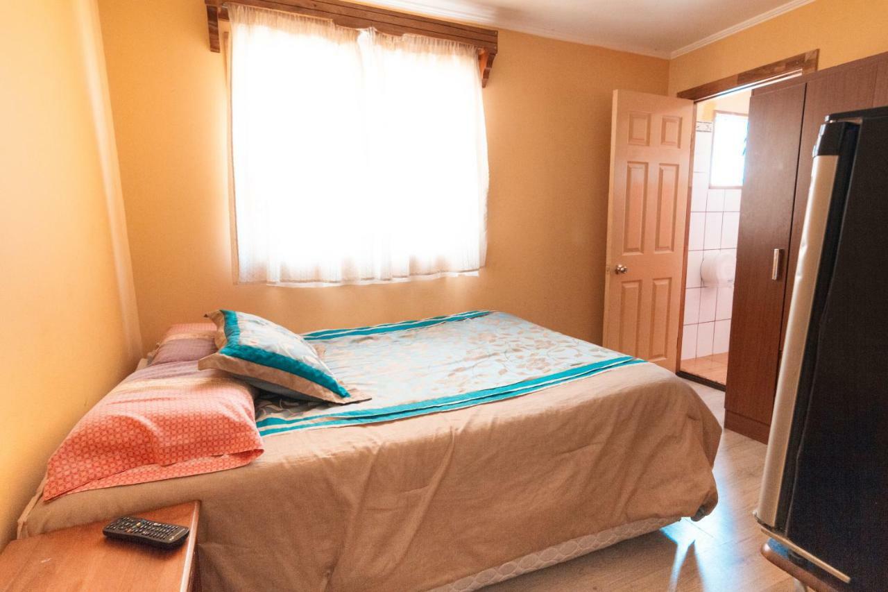 אנטופגסטה Hostal El Descanso מראה חיצוני תמונה